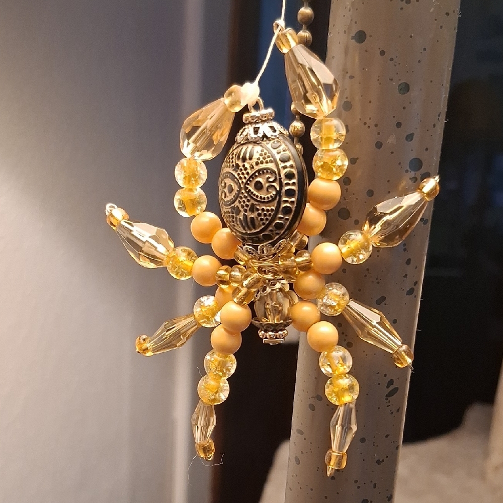 BEADED SPIDER SUNCATCHER